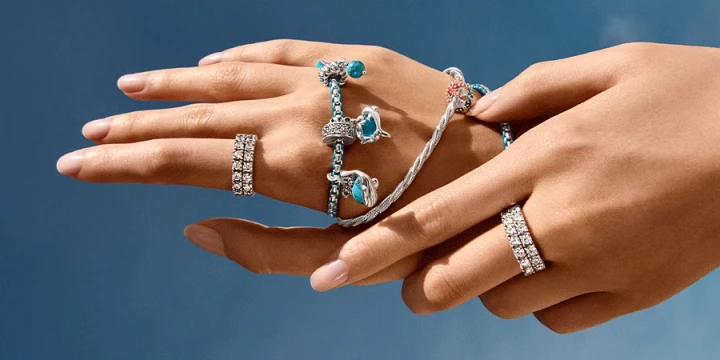 Изысканные украшения Pandora: воплощение элегантности и стиля